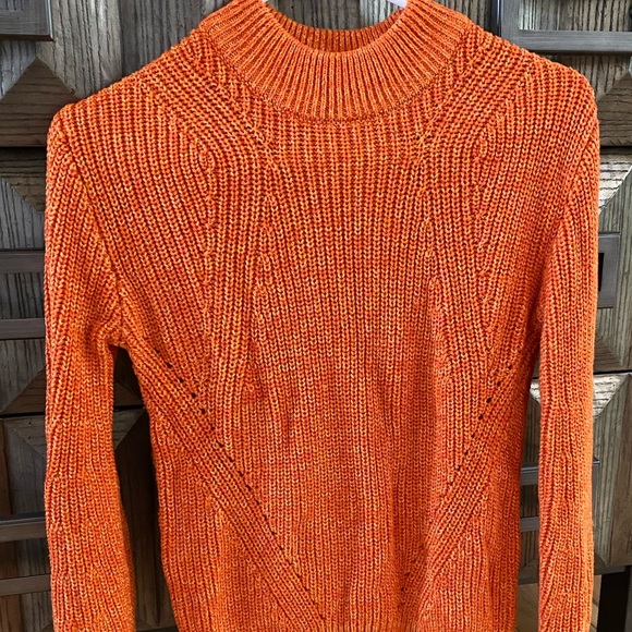 Sweater - Picture 2 of 4